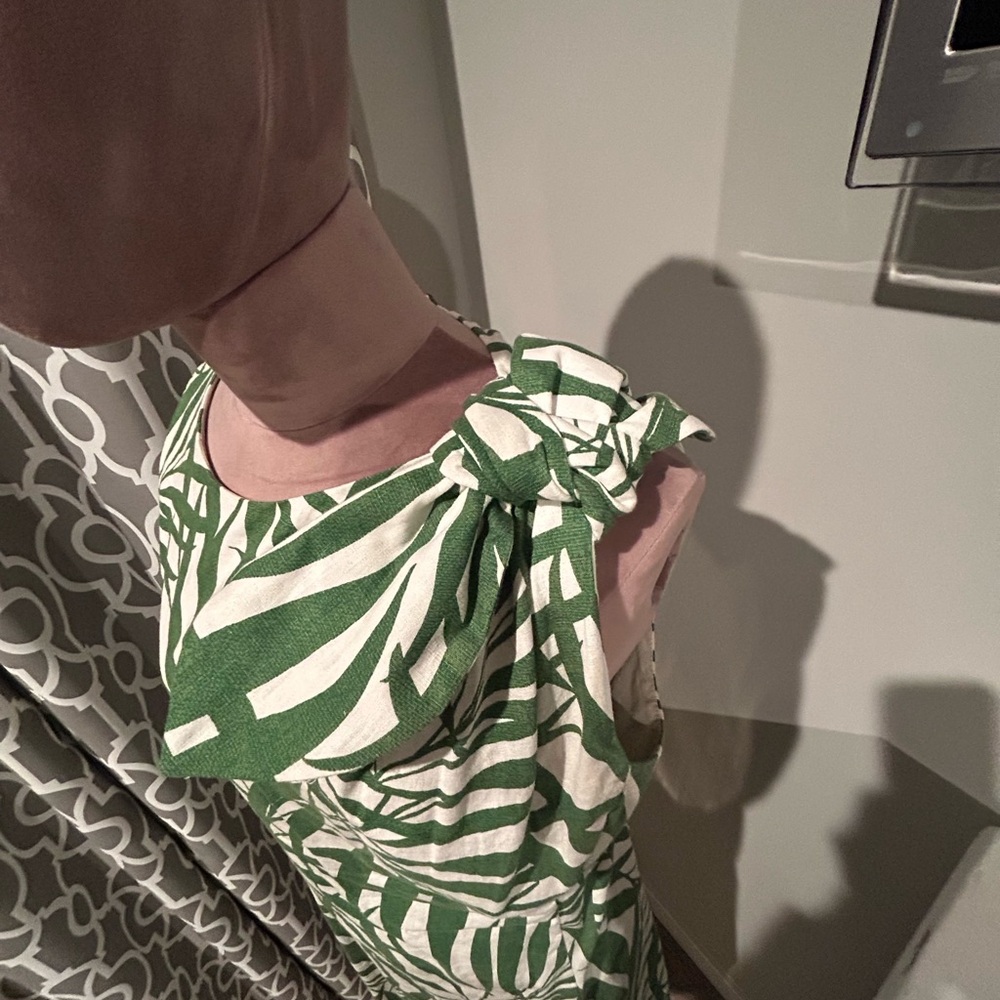 Kate Spade, Palm Frond Dress Knot Shoulder Dress, size 8 - Picture 6 of 11